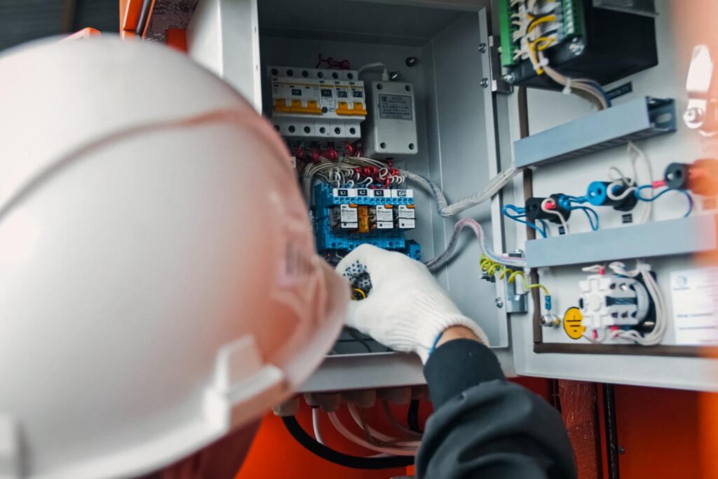 Power Outages, Underground wire repair, overloaded panel? Call MJR Electrics your local electrical contractors