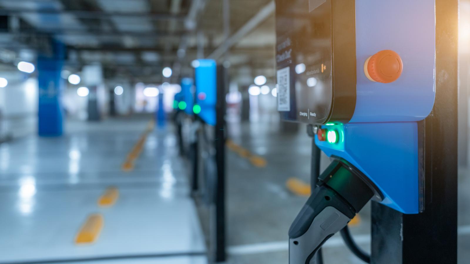 Installing EV charger with 200 amp electrical panel